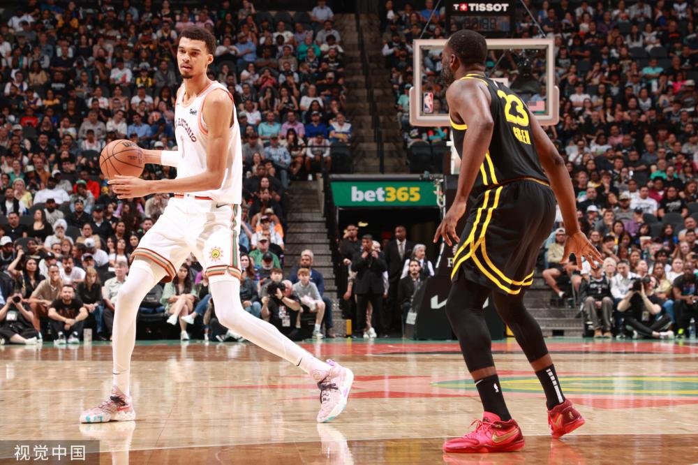 雄总能在困 雄总能在困