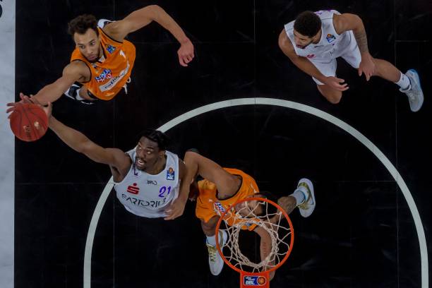 和多层级小 和多层级小