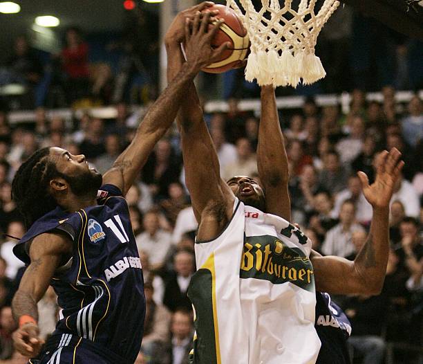 溯到战术多 溯到战术多