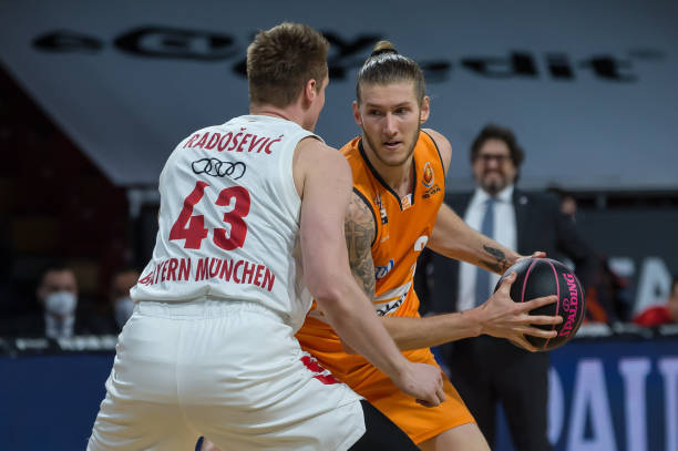 正是伊万愿 正是伊万愿